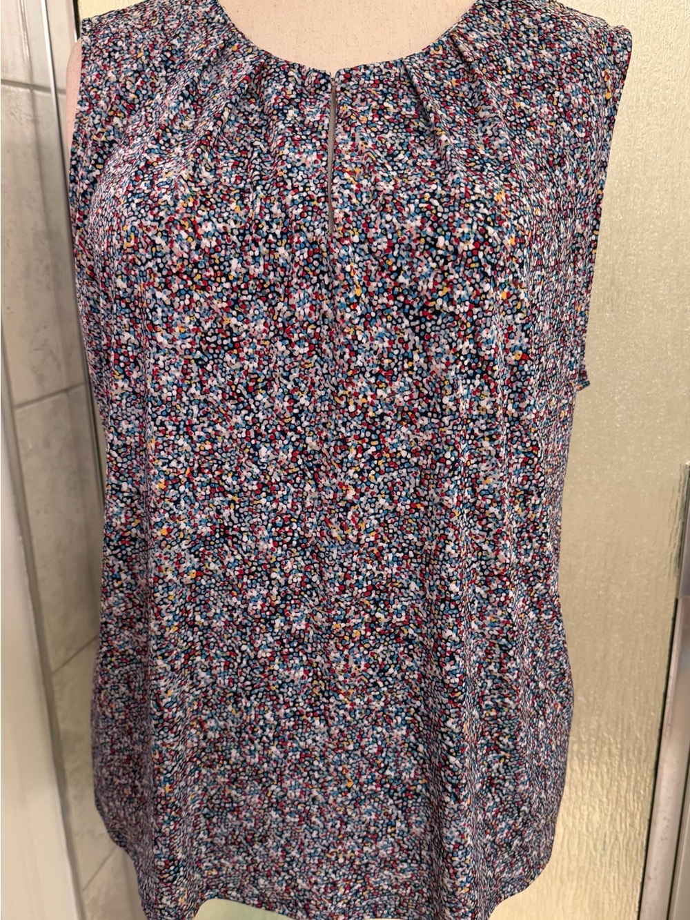 Liz Claiborne Navy Multicolor Dotted Sleeveless Top $15